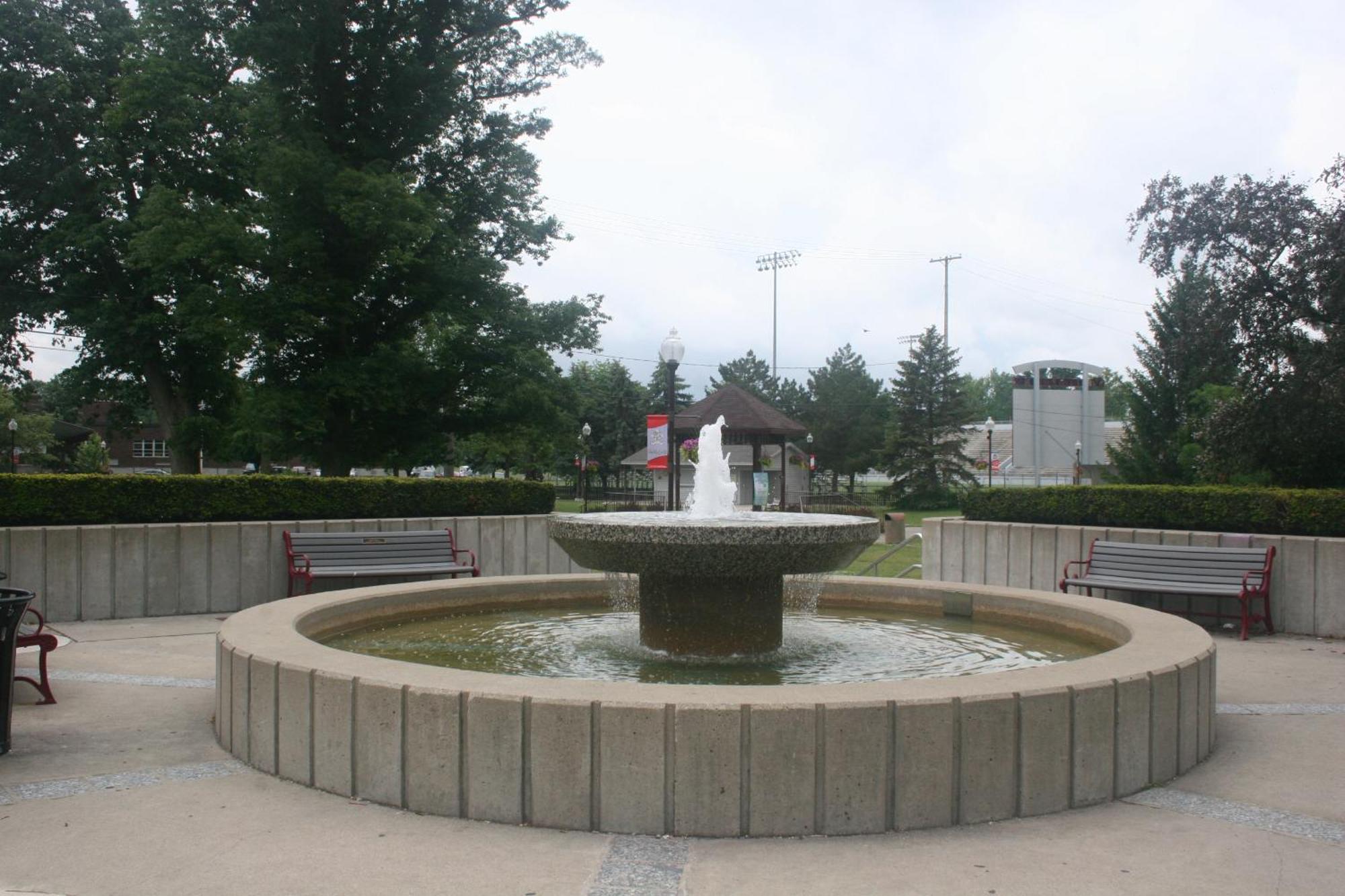 Fountain Inn Van Wert Buitenkant foto